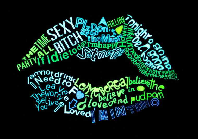 Sexy Lips Black LED Tshirt